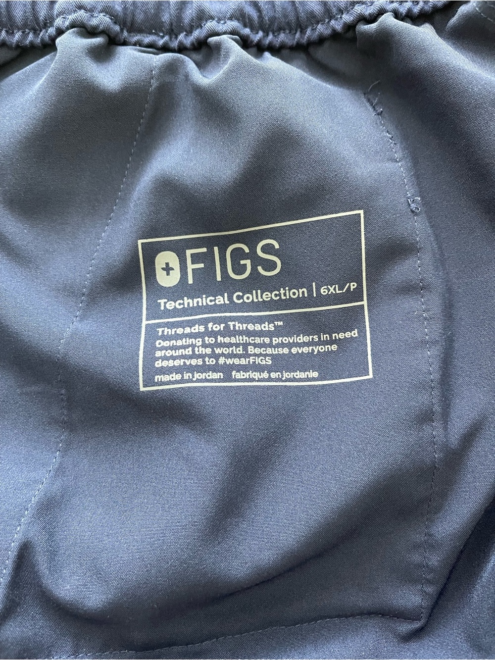 Women’s FIG Scrub Set - Picture 8 of 12